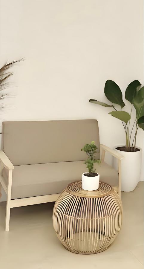 New Modern Suite Near Airport & Beach Sudtungan Exterior foto