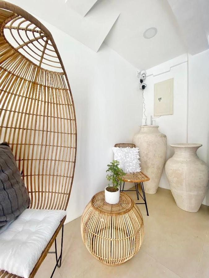 New Modern Suite Near Airport & Beach Sudtungan Exterior foto
