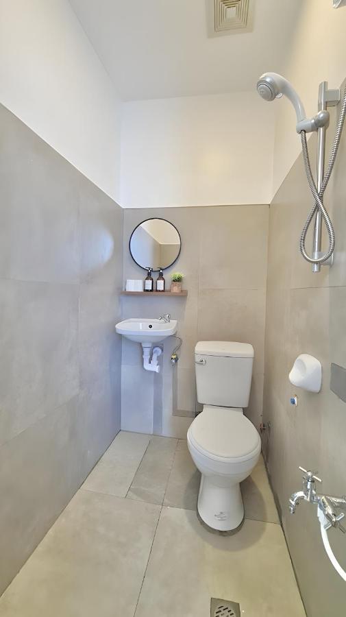 New Modern Suite Near Airport & Beach Sudtungan Exterior foto